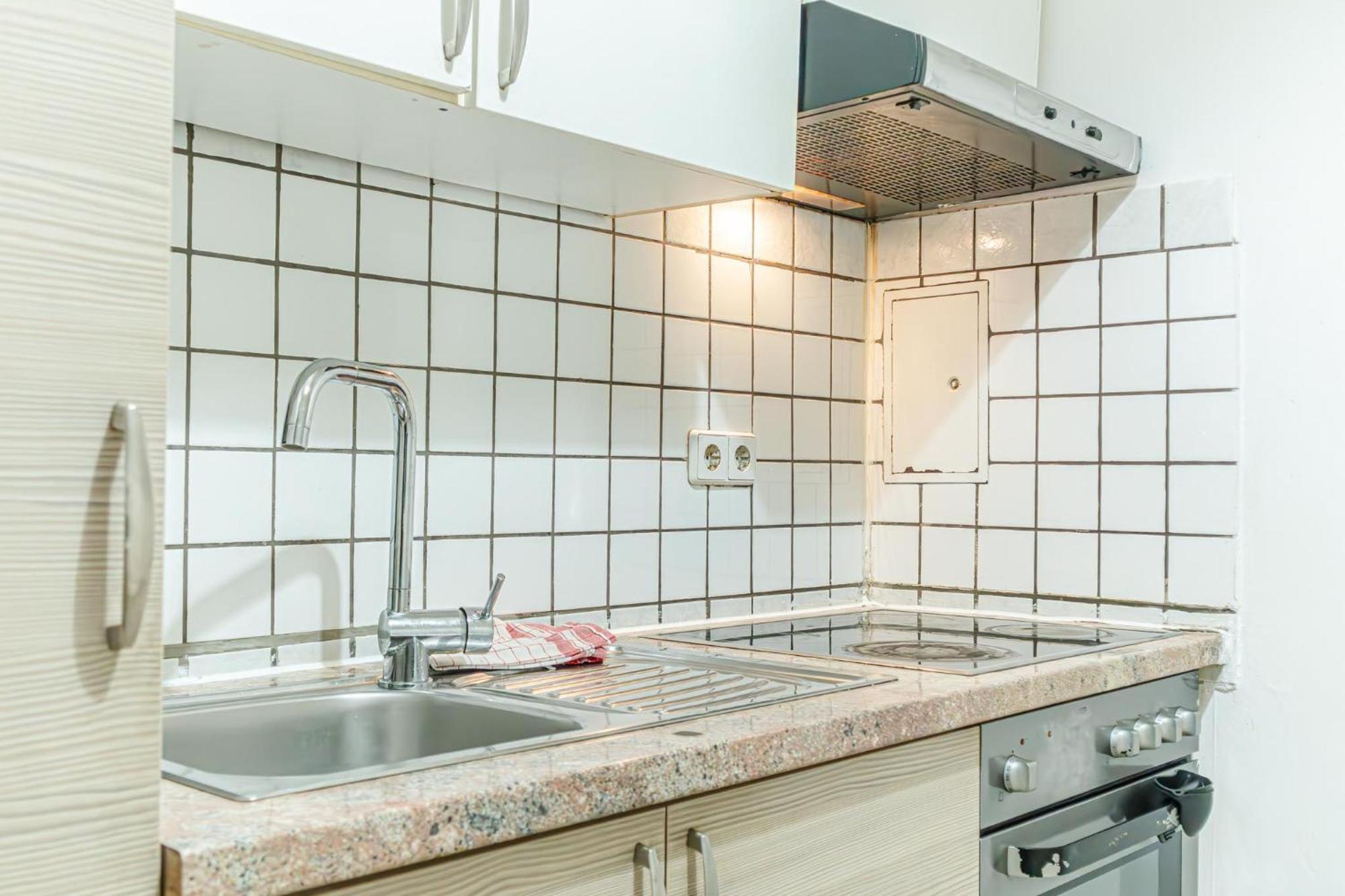 Amazing 2Br City Stay, Wiener Stadthalle Zewnętrze zdjęcie